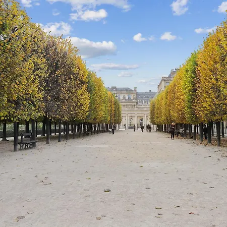 Daire Lavie Maison Face Palais Royal Paris