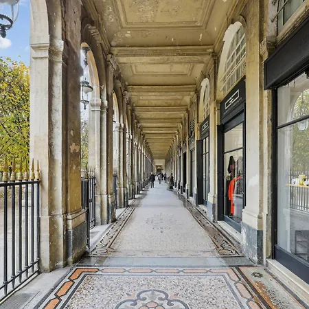 Lavie Maison Face Palais Royal Apartman