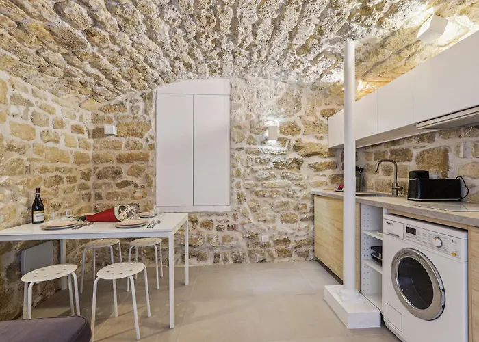 Lavie Maison Face Palais Royal *